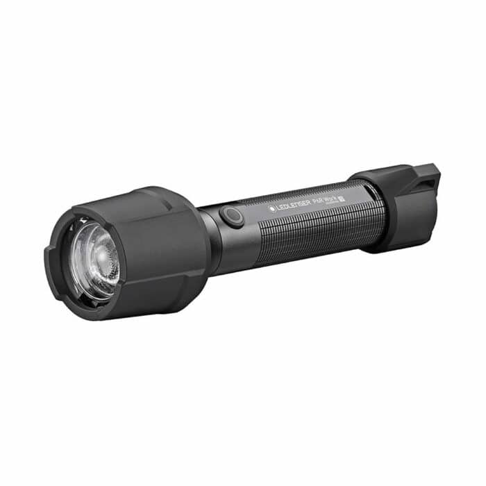 HC160505 - Linterna Recargable de Mano P6R WORK Negra Ledlenser LED-001-082 - LEDLENSER